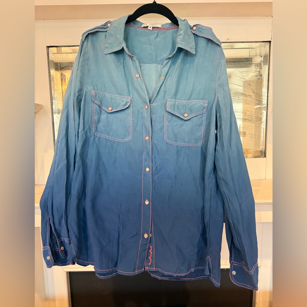 Johnny Was 3J Workshop Blue Ombré Button Down Shirt w/ Neon Stitching